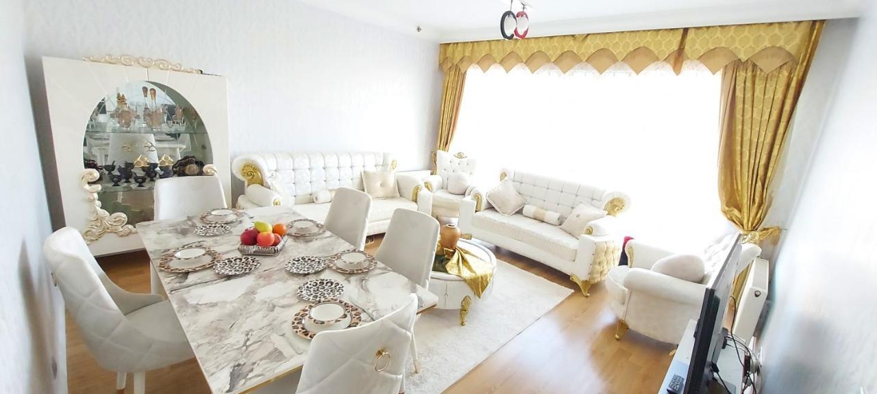 Beylikduzu Huzurlu Aile Yasam Sitesi Ful Donanimli Ev Appartement *