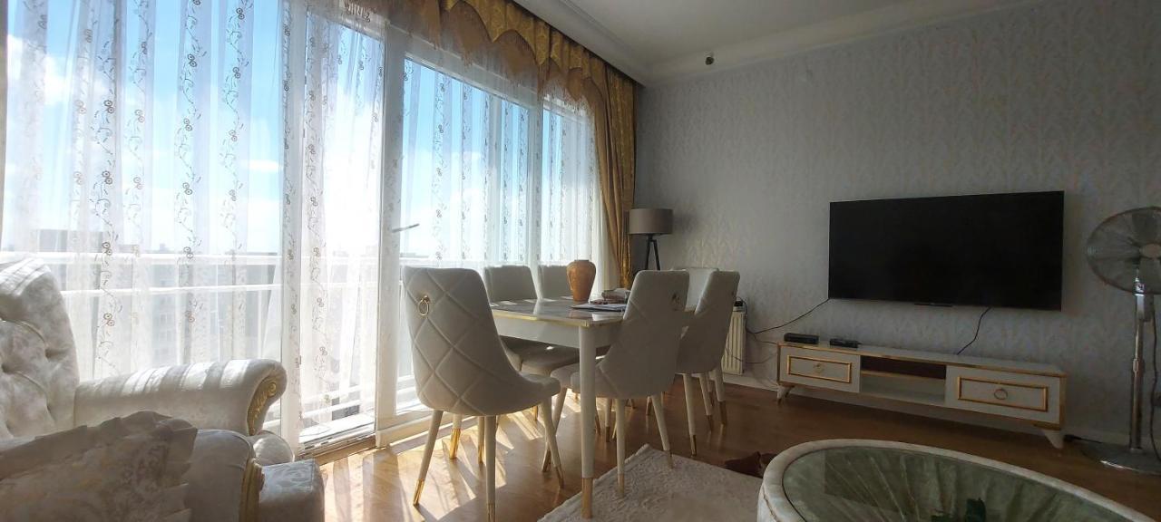 Appartement Beylikduzu Huzurlu Aile Yasam Sitesi Ful Donanimli Ev